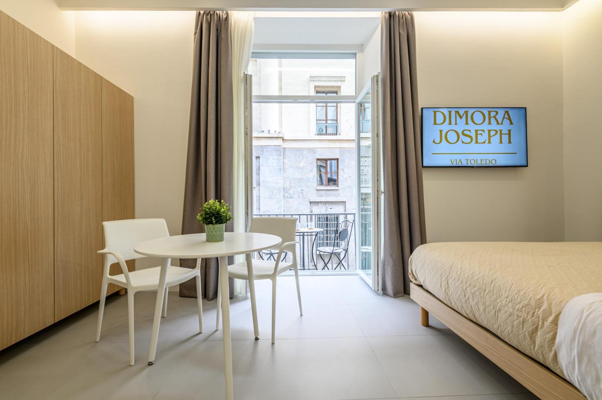 Dimora Joseph Via Toledo Hotel Nápoles Exterior foto